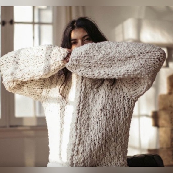 OZMA of California Syllabie Zip Up Knit one size - Picture 2 of 11